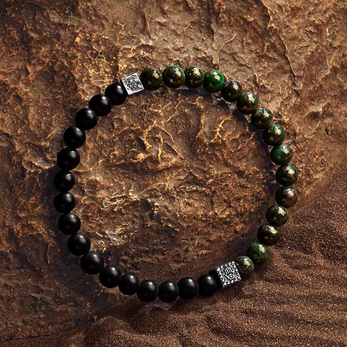 Image of gid://shopify/ProductImage/30818819342416