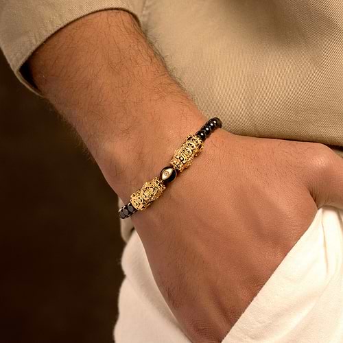 Image of gid://shopify/ProductImage/30638478164048