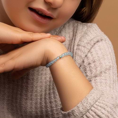 Image of gid://shopify/ProductImage/30693453922384