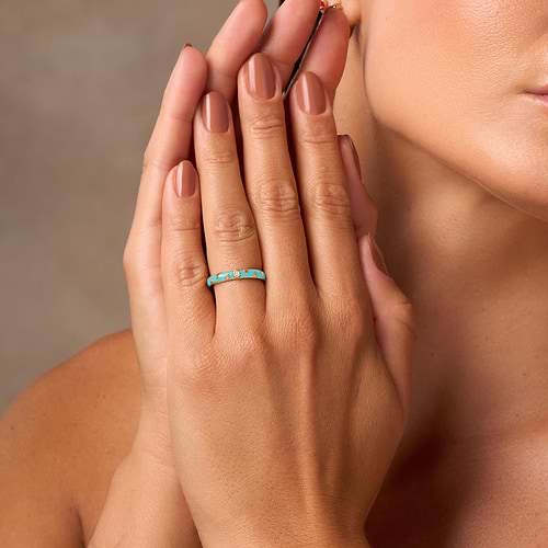 Image of gid://shopify/ProductImage/32355567927376